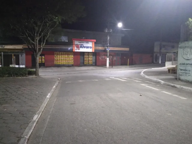 Espaço Liminar brasileiro - Liminal Space Brazil